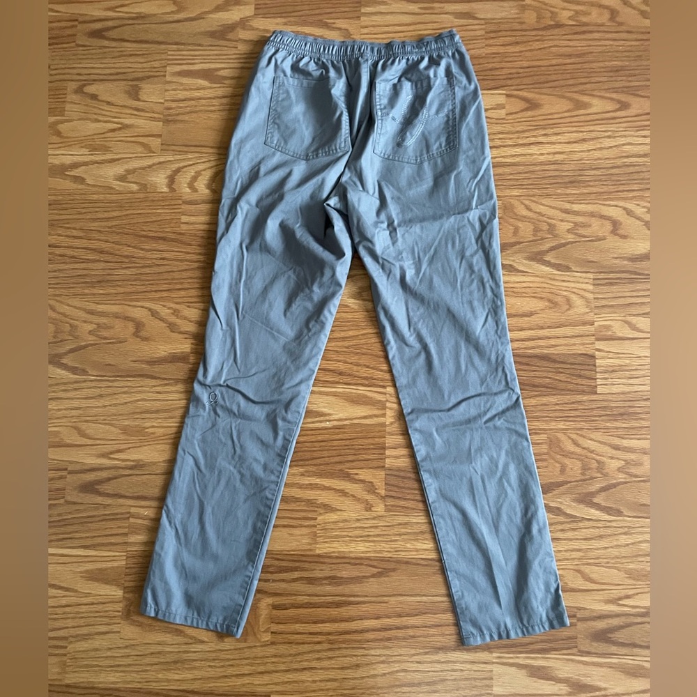Women’s Gray JAANUU Scrub Pants Size Small - Picture 5 of 8